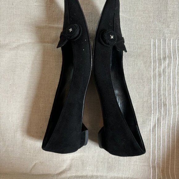 Dream SUEDE Vintage Prada flats in black - with a little button side - Picture 4 of 5